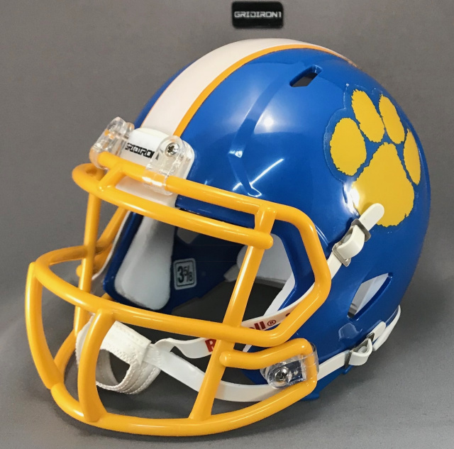 Football Helmets for sale in Georgetown Colony, Chesapeake